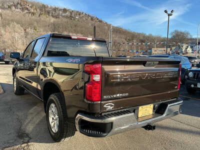 2019 Chevrolet 1500 Crew Cab, $24990. Photo 10