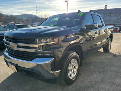 2019 Chevrolet 1500 Crew Cab, $24990. Photo 11