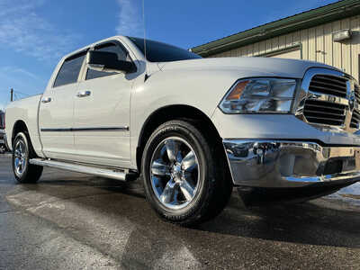 2017 RAM 1500 Crew Cab, $18990. Photo 10