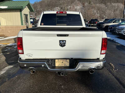 2017 RAM 1500 Crew Cab, $18990. Photo 4