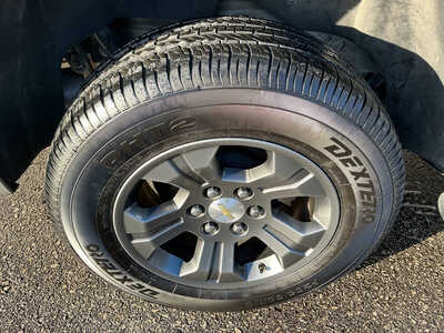 2017 Chevrolet Tahoe, $23990. Photo 12