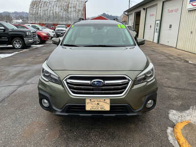 2018 Subaru Outback, $16990. Photo 8