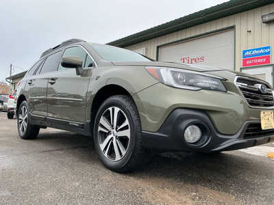 2018 Subaru Outback, $16990. Photo 9