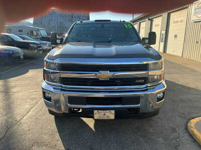 2015 Chevrolet 2500 Crew Cab, $35990. Photo 10