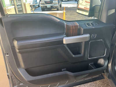 2017 Ford F-150, $22900. Photo 11