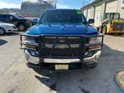 2018 Chevrolet 1500 Crew Cab, $21990. Photo 10