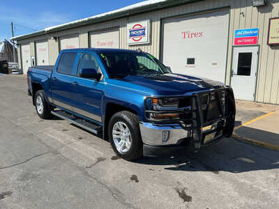 2018 Chevrolet 1500 Crew Cab, $21990. Photo 3