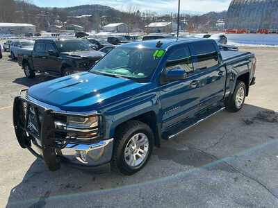 2018 Chevrolet 1500 Crew Cab, $21990. Photo 9