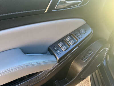 2017 Chevrolet Tahoe, $21990. Photo 11