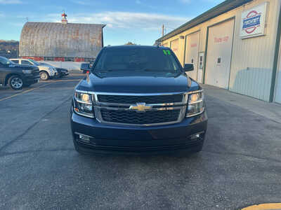 2017 Chevrolet Tahoe, $21990. Photo 3