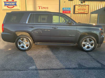 2017 Chevrolet Tahoe, $21990. Photo 8