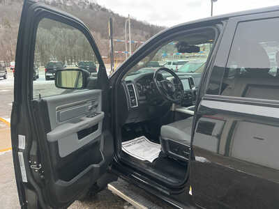 2016 RAM 1500 Crew Cab, $16990. Photo 11