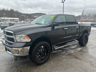 2016 RAM 1500 Crew Cab, $16990. Photo 4