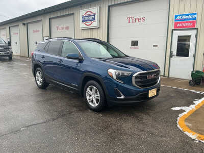 2019 GMC Terrain, $13990. Photo 2