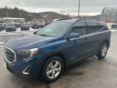 2019 GMC Terrain, $13990. Photo 4