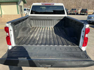 2020 Chevrolet 2500 Crew Cab, $31990. Photo 7