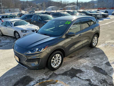 2020 Ford Escape, $13990. Photo 8
