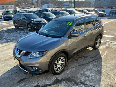 2015 Nissan Rogue, $11990. Photo 8