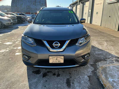 2015 Nissan Rogue, $11990. Photo 9