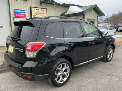 2017 Subaru Forester, $15990. Photo 5