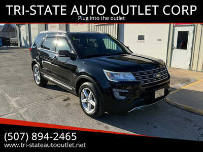 2017 Ford Explorer, $14990. Photo 1
