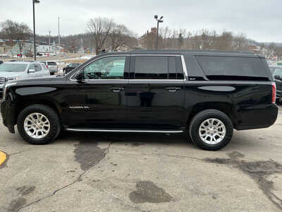 2018 GMC Yukon XL, $22990. Photo 5