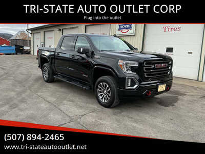 2019 GMC 1500 Crew Cab, $28990. Photo 2