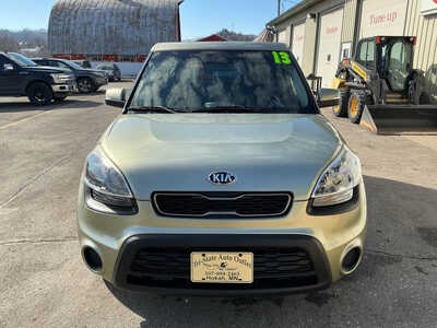 2013 Kia Soul, $7990. Photo 3