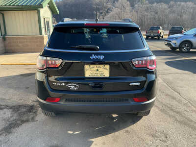 2018 Jeep Compass, $10990. Photo 8