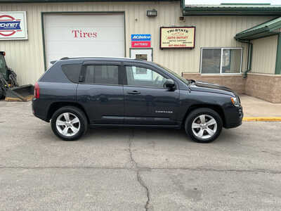 2016 Jeep Compass, $9990. Photo 4
