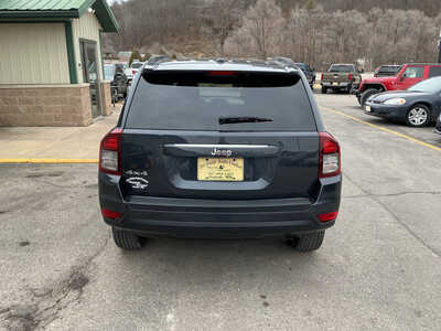 2016 Jeep Compass, $9990. Photo 6