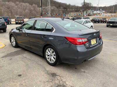2017 Subaru Legacy, $11990. Photo 7
