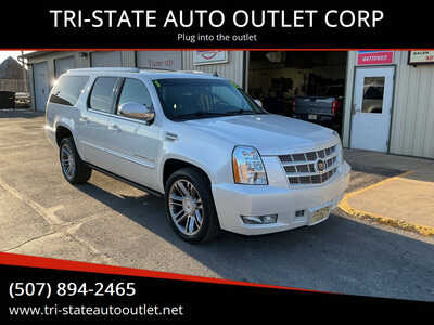 2012 Cadillac Escalade ESV, $8990. Photo 2