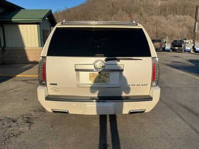 2012 Cadillac Escalade ESV, $8990. Photo 6