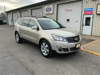 2016 Chevrolet Traverse, $14990. Photo 2