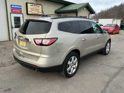 2016 Chevrolet Traverse, $14990. Photo 4