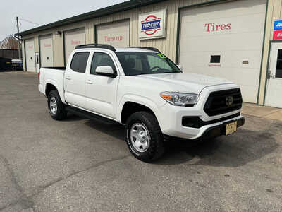 2022 Toyota Tacoma, $28990. Photo 5