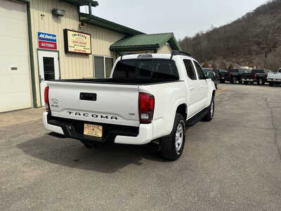 2022 Toyota Tacoma, $28990. Photo 7