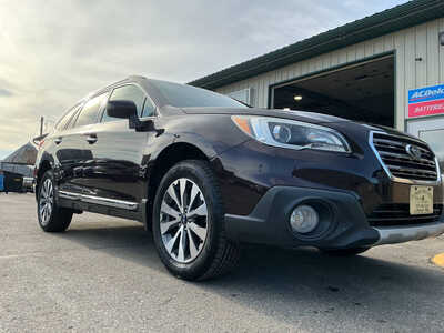 2017 Subaru Outback, $15990. Photo 9
