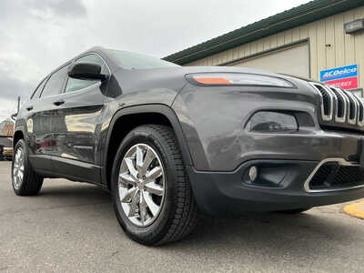 2016 Jeep Cherokee, $7990. Photo 11