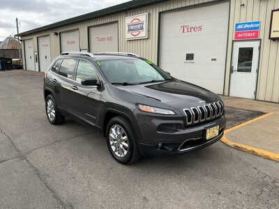 2016 Jeep Cherokee, $7990. Photo 3