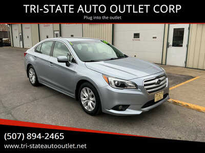 2017 Subaru Legacy, $7990. Photo 2