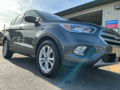 2019 Ford Escape, $11990. Photo 11
