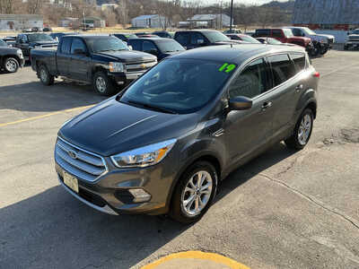 2019 Ford Escape, $11990. Photo 9