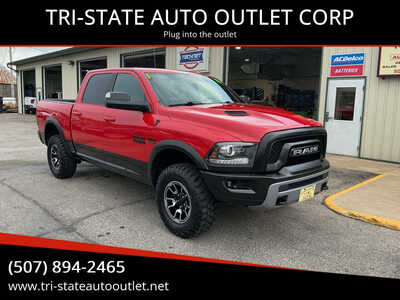 2016 RAM 1500 Crew Cab, $21990. Photo 2