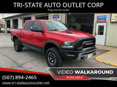 2016 RAM 1500 Crew Cab, $21990. Photo 1