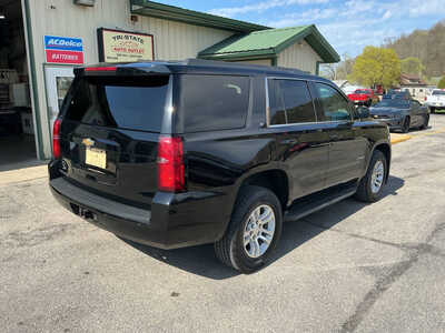 2015 Chevrolet Tahoe, $17990. Photo 4