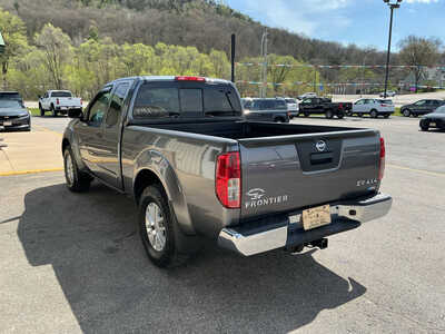 2017 Nissan Frontier, $14990. Photo 5