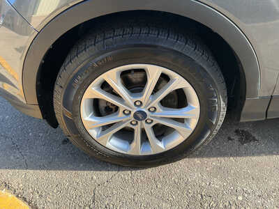 2019 Ford Escape, $11990. Photo 12