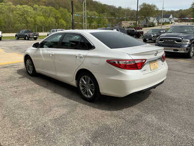 2015 Toyota Camry, $13990. Photo 5